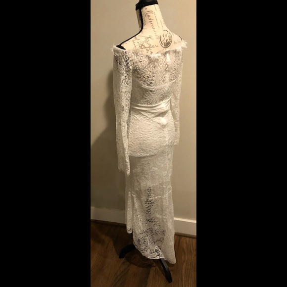 Lace white off the shoulder dress - Picture 8 of 9